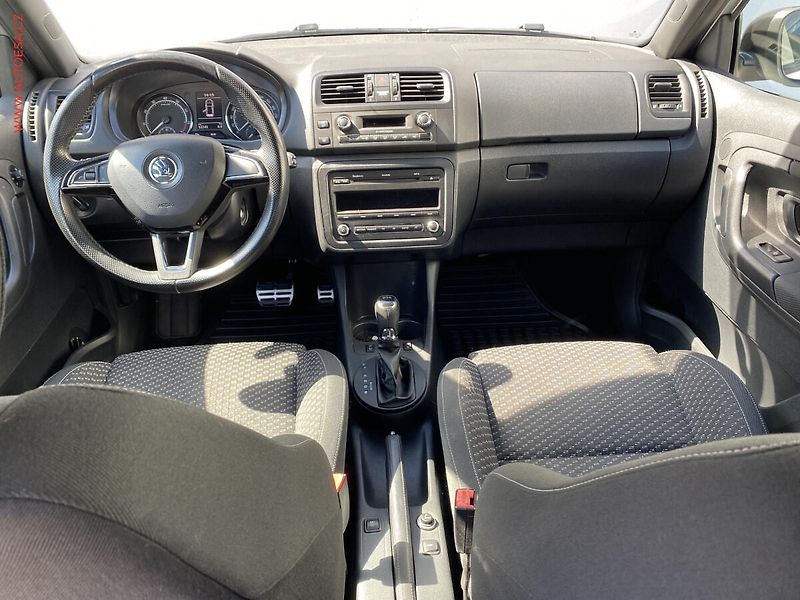 Škoda Fabia (2013) 1.4 TSi, RS, DSG - fotka 8 z 17