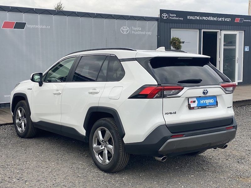 Toyota RAV4 2.5HSD, ČR, ComStyle, 4x4 - fotka 5 z 15