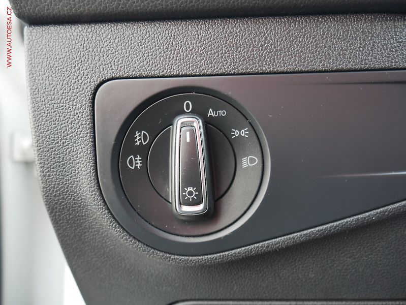 Volkswagen Tiguan (2018) 1.4 TSi, ČR, Marathon, navi - fotka 17 z 21