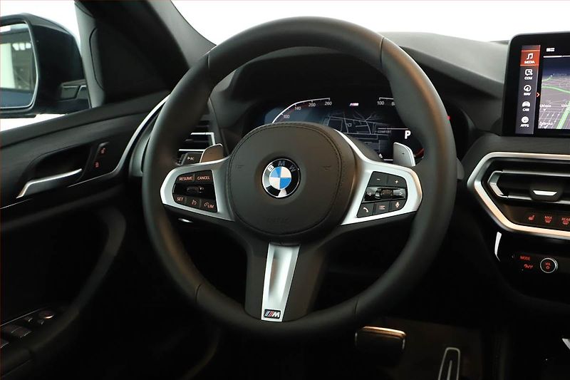 BMW X4 (2025) xDrive20i, Výhřev, Navi - fotka 18 z 19