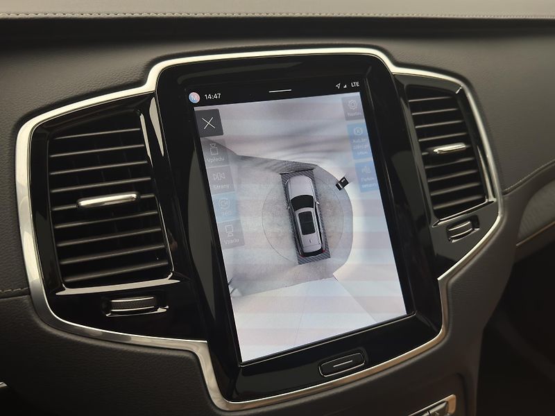 Volvo XC90 T8 AWD RECHARGE ULTIMATE 1.maj - fotka 56 z 57