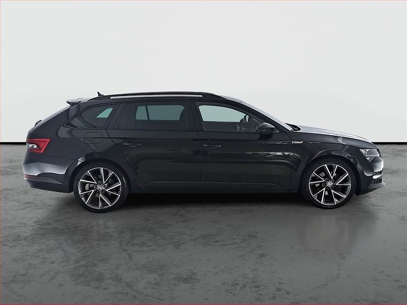 Škoda Superb (2023) Sportline 2.0 TDI - fotka 6 z 20