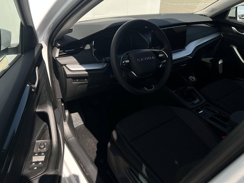 Škoda Octavia (2026) Classic  6MP 1,5TSI - fotka 3 z 6
