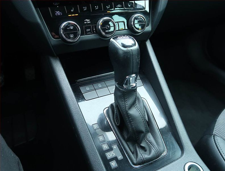 Škoda Octavia (2018) Style Plus 2.0 TDI, Automat - fotka 16 z 18