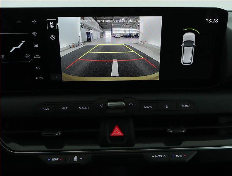 Kia K4 (2026) 1.6 T-GDI, Mrtvý úhel - fotka 15 z 17