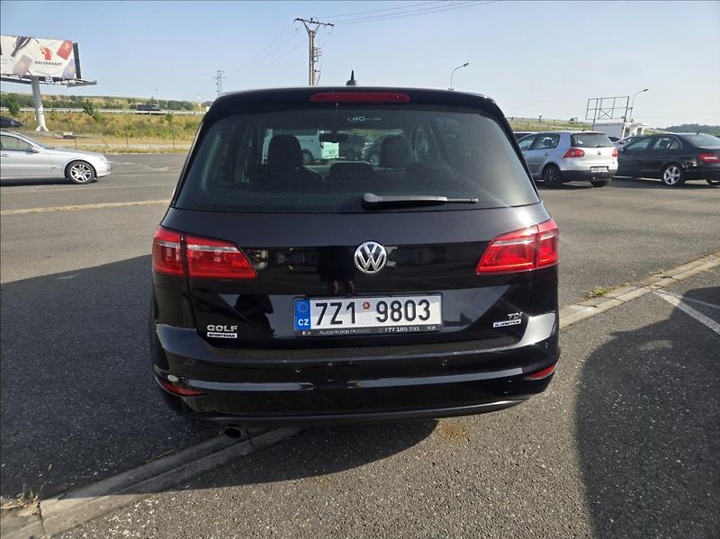Volkswagen Golf Sportsvan 1,6 TDI 81KW  Comfortline - fotka 6 z 36