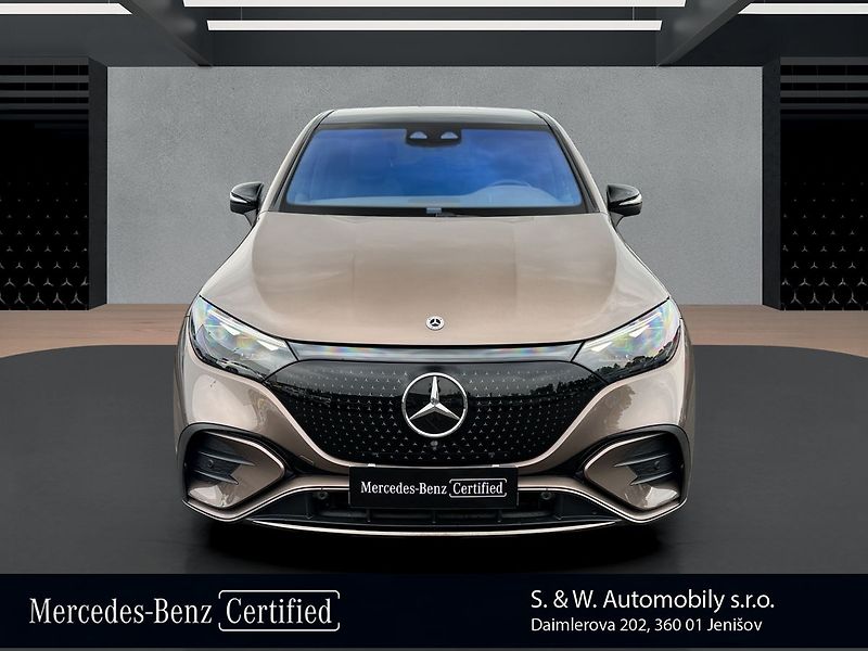 Mercedes-Benz EQE 500 4MATIC SUV Electric Art Ed - fotka 2 z 37