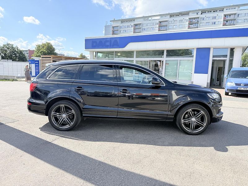 Audi Q7 3.0 180kw - fotka 5 z 37