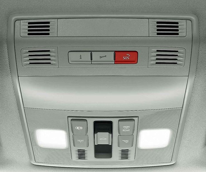 Superb také dostal infotainment Columbus s 9,2palcovým displejem ve skleněném designu.