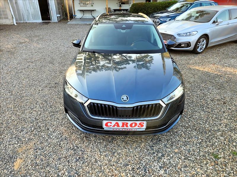 Škoda Octavia 1,0 TSI,CLEVER,LED,VÝHŘEV,NAVI - fotka 49 z 50