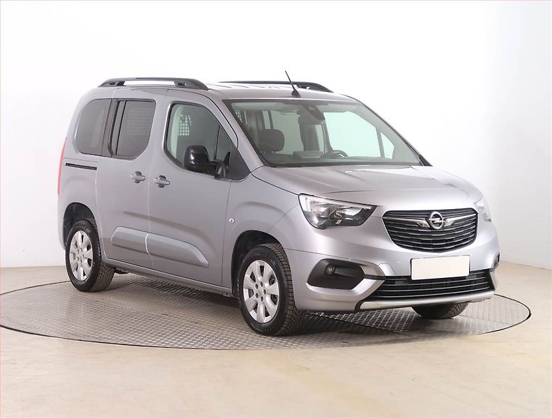 Opel Combo (2023) Elegance 1.5 CDTI, 5Míst, SR - fotografie inzerátu