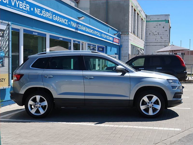 Škoda Karoq (2019) Style 1.5 TSI - fotka 6 z 22