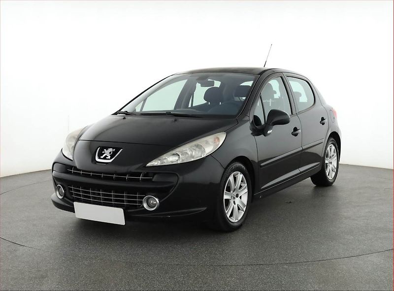 Peugeot 207 (2008) 1.6 HDi, po STK, dobrý stav - fotka 2 z 12