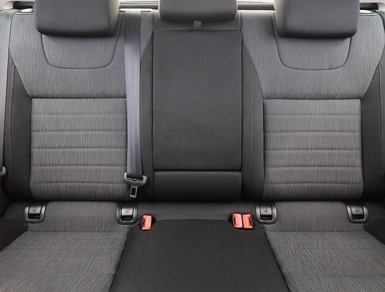 Škoda Octavia (2013) Elegance 1.6 TDI, Tempomat - fotka 10 z 21