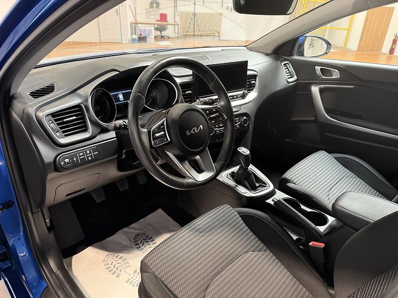 Kia Ceed 1.5 T-GDI 118kW Top SW - fotka 5 z 13