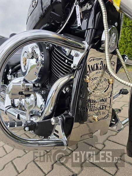 Yamaha XVS 650 A DragStar Classic (1999) REZERVACE - fotka 6 z 16