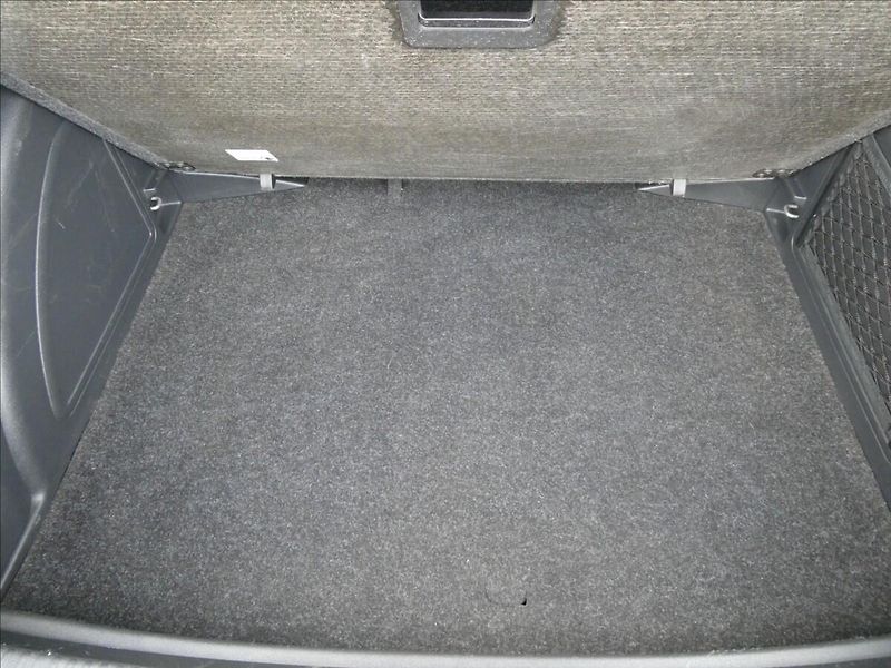 Škoda Rapid 1,2 TSi 81kW 1.MAJITEL,SERVISK - fotka 17 z 47