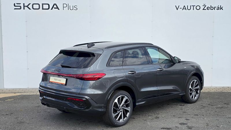 Audi Q5 (2026) TDI 150kW quattro - fotka 2 z 29