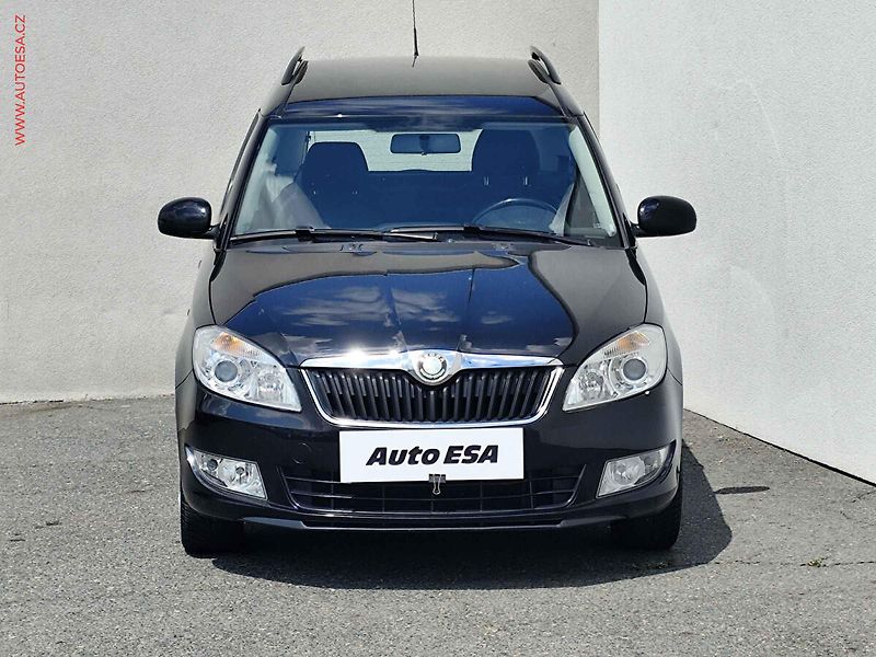 Škoda Roomster (2010) 1.2 HTP, ČR, AC, výhřev sed - fotka 2 z 16