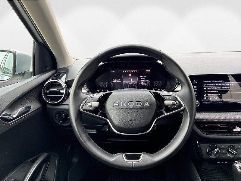 Škoda Fabia 1,0 TSI / 70 kW Selection, Taž - fotka 25 z 28