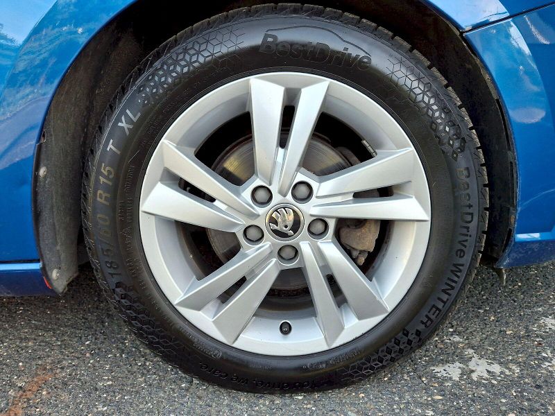 Škoda Fabia (2021) Style Plus 1,0TSi 70kW - fotka 32 z 32