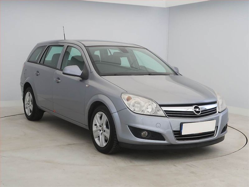 Opel Astra (2010) 1.7 CDTI, udržované - fotografie inzerátu