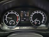 Škoda Fabia (2022) 1.0 TSI, Navi, Tempomat - náhled 11