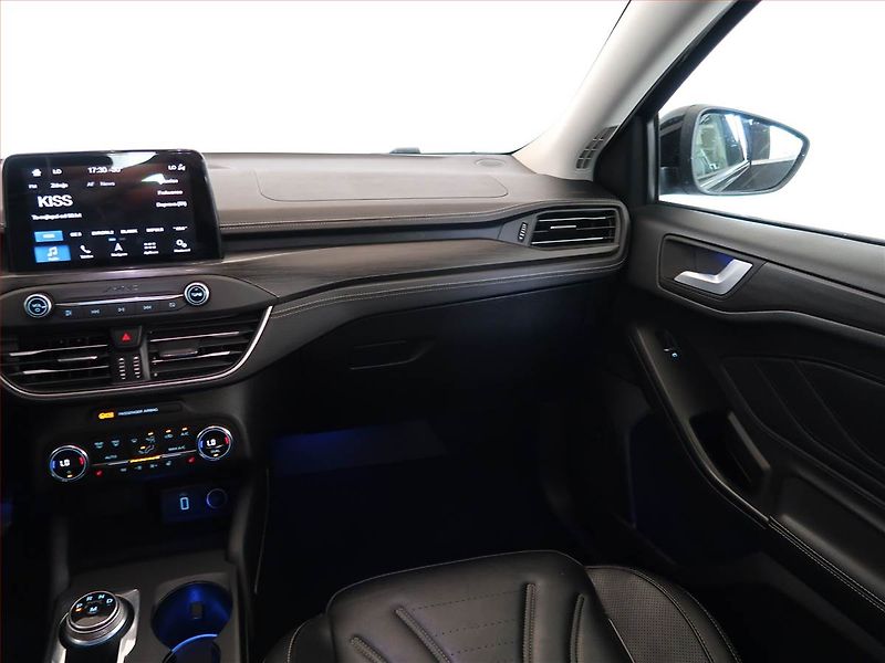 Ford Focus (2019) Vignale 2.0 EcoBlue, Automat - fotka 8 z 15