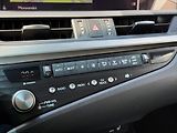Lexus ES 300h 2,5 BUSINESS EDITION  ES - náhled 17
