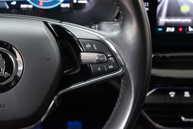 Škoda Octavia 1.5 TSI STYLE*TAŽNÉ*DPH*ČR 1.M - fotka 18 z 38