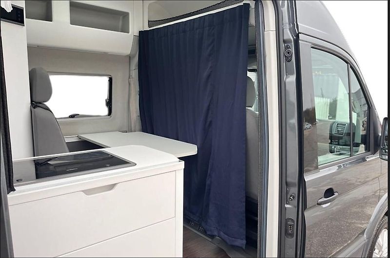 Volkswagen Grand California 680 2.0 TDI 4x4 - max 3880 kg - fotka 19 z 27