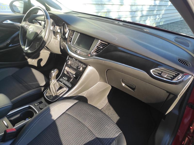 Opel Astra 1,2Turbo, 107kW, Elegance, S/s - fotka 12 z 41