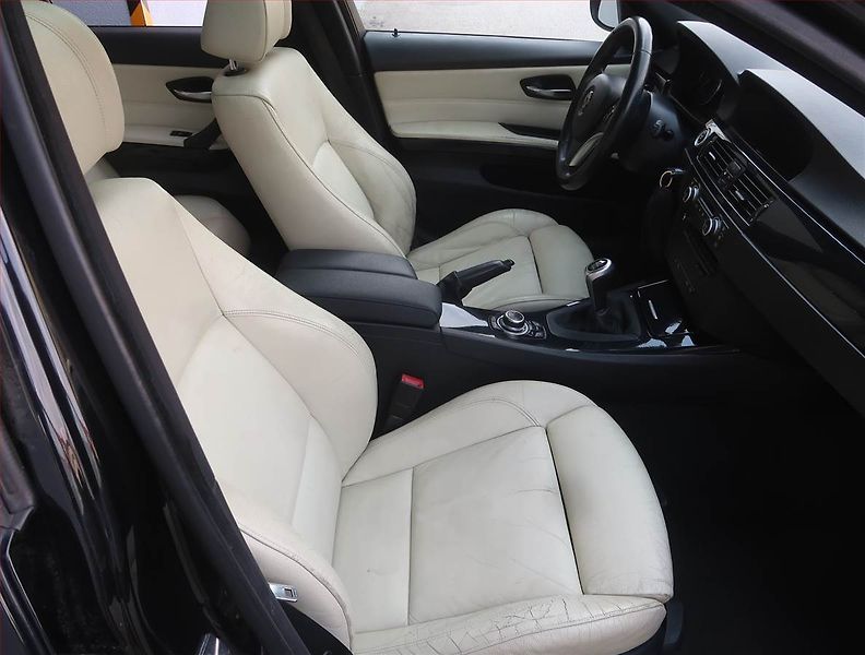 BMW Řada 3 (2009) 320 i, Navi, Xenony, Tempomat - fotka 9 z 19