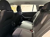 Škoda Octavia 2.0 TDI 110kW DSG Ambition Com - náhled 11
