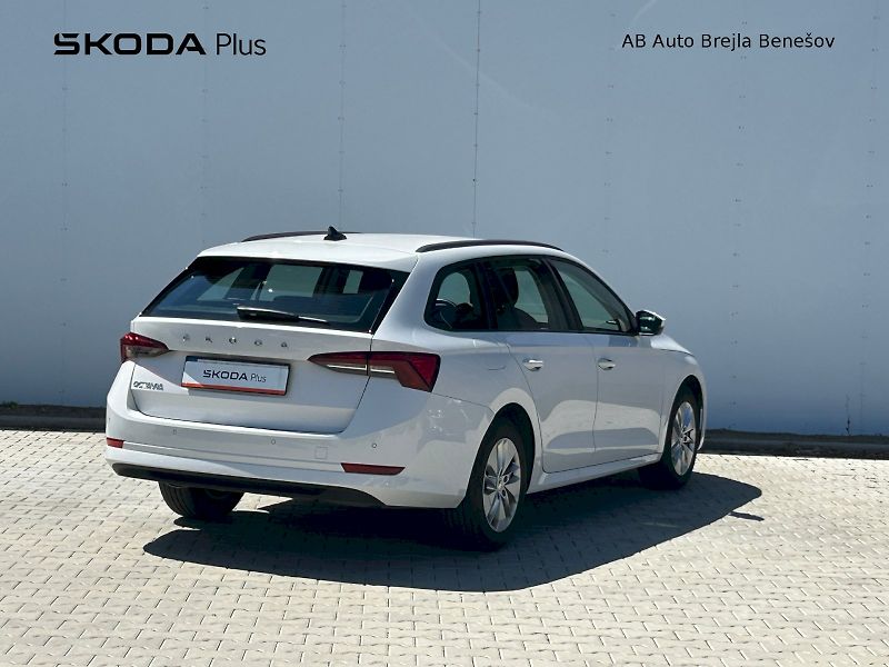 Škoda Octavia (2022) COM AMB TD 85/2.0 A7F - fotka 2 z 26