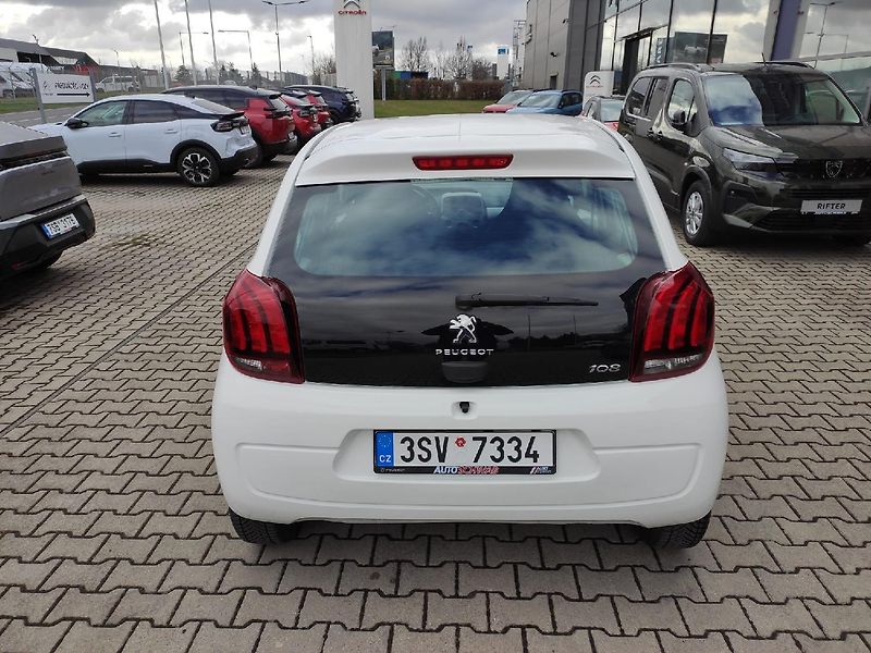 Peugeot 108 (2015) ACTIVE 1.0 70k MAN6 NOVÉ CZ - fotka 12 z 26