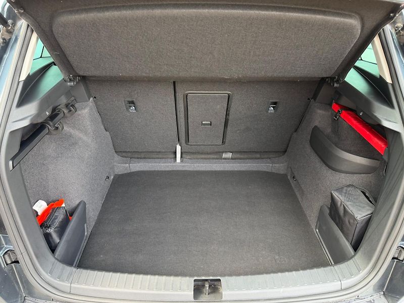Škoda Karoq Ambition 2.0 TDI 110 kW DSG 4x - fotka 20 z 20