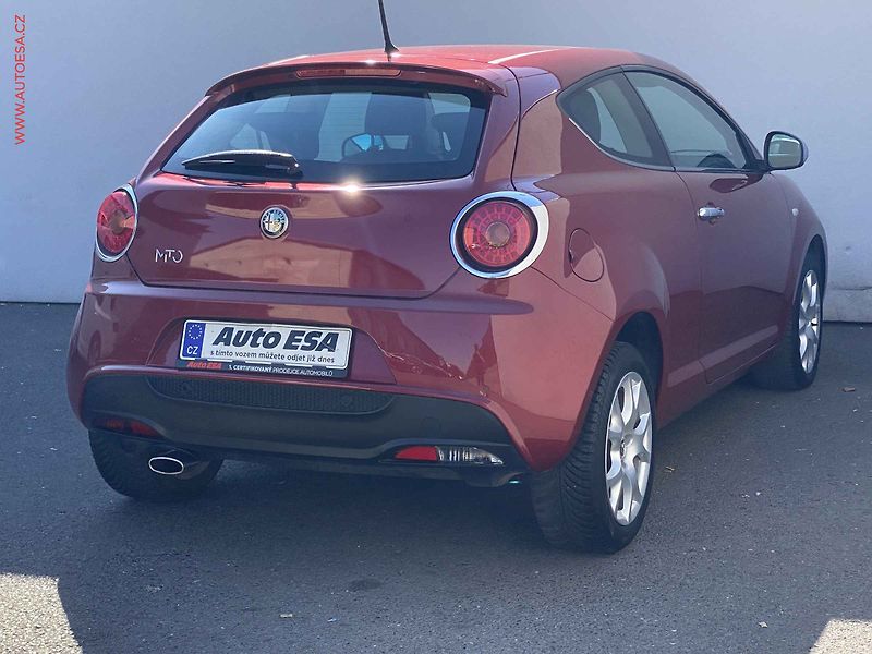 Alfa Romeo MiTo (2012) 1.4 16V, AC, výhřev sed - fotka 4 z 14