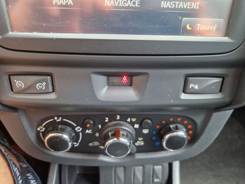 Dacia Duster Prestige  1.2 TCe - fotka 15 z 29