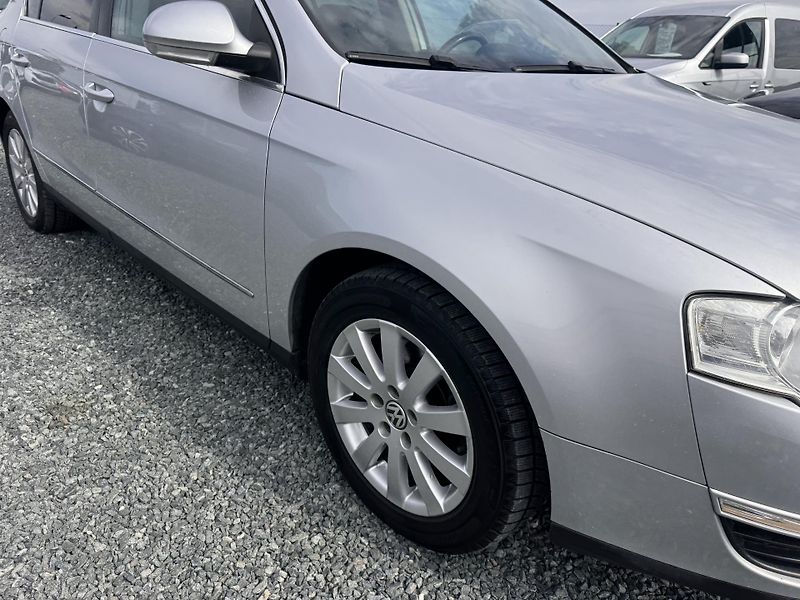 Volkswagen Passat B6 2.0 TDI,103 kW, 187 tis km, - fotka 5 z 21
