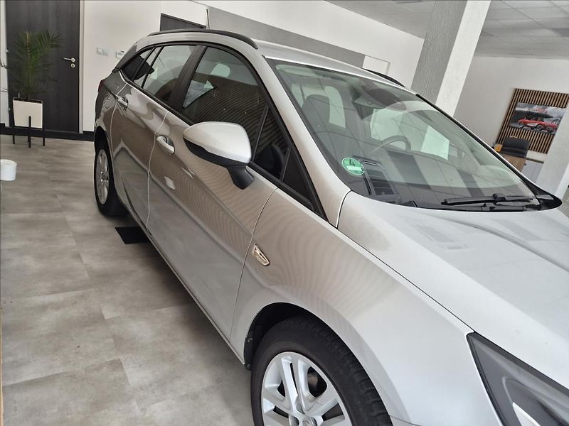 Opel Astra CDTi 81kW Excite ST - fotka 7 z 28