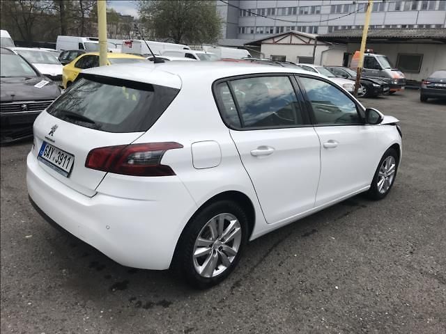 Peugeot 308 1.2 i 81 kW 95 000 km ČR 1.m - fotka 6 z 15