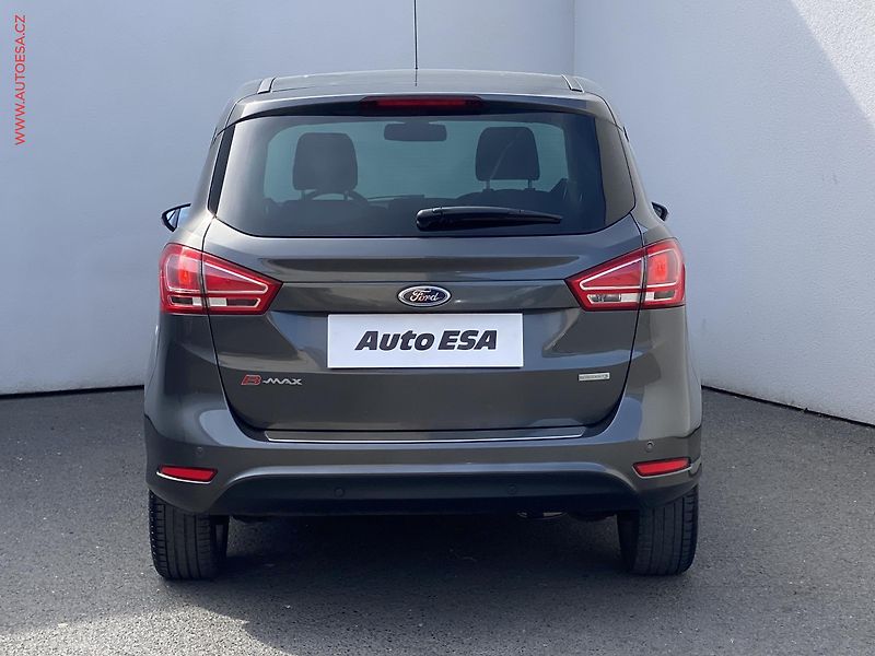 Ford B-MAX (2017) 1.0 EB, Titanium, panor - fotka 5 z 15