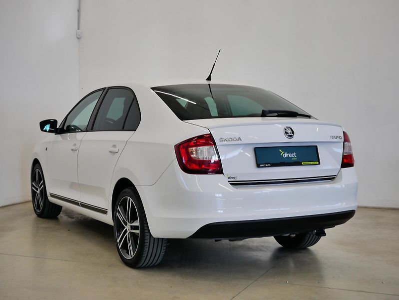 Škoda Rapid - fotka 7 z 23