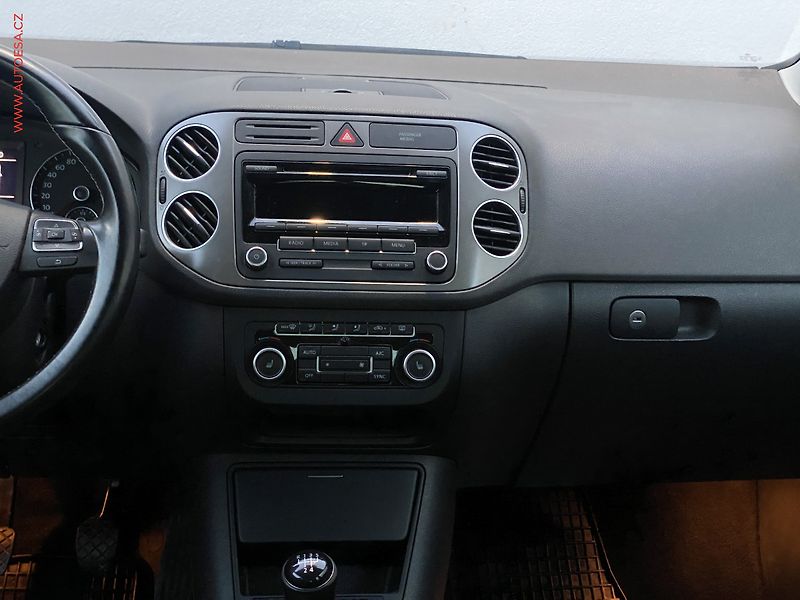 Volkswagen Golf Plus (2013) 1.6TDi, Match, TZ - fotka 9 z 17
