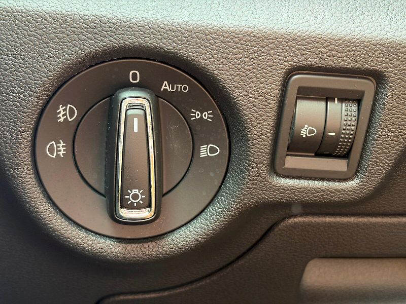 Škoda Kamiq (2025) 1.0 TSI / 85kW / SELECTION - fotka 16 z 34