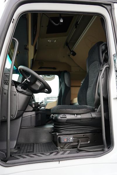 Mercedes-Benz Actros (2018) 1830 / ACC / E 6 / ZESTAW PRZE - fotka 7 z 51