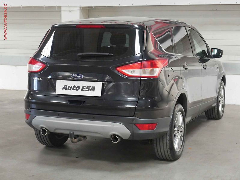 Ford Kuga (2013) 2.0 TDCi 4x4, Panorama - fotka 6 z 20