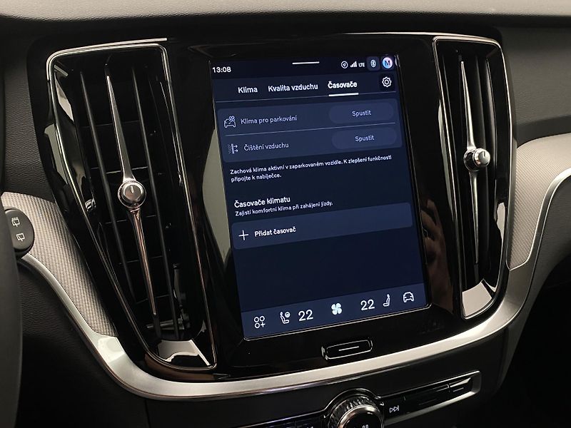 Volvo V60 (2026) T6 AWD Plug-in DARK PLUS - fotka 42 z 64