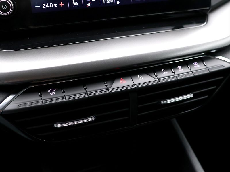Škoda Octavia 2.0 TDI 85kW CZ Ambition 2.maj - fotka 25 z 35